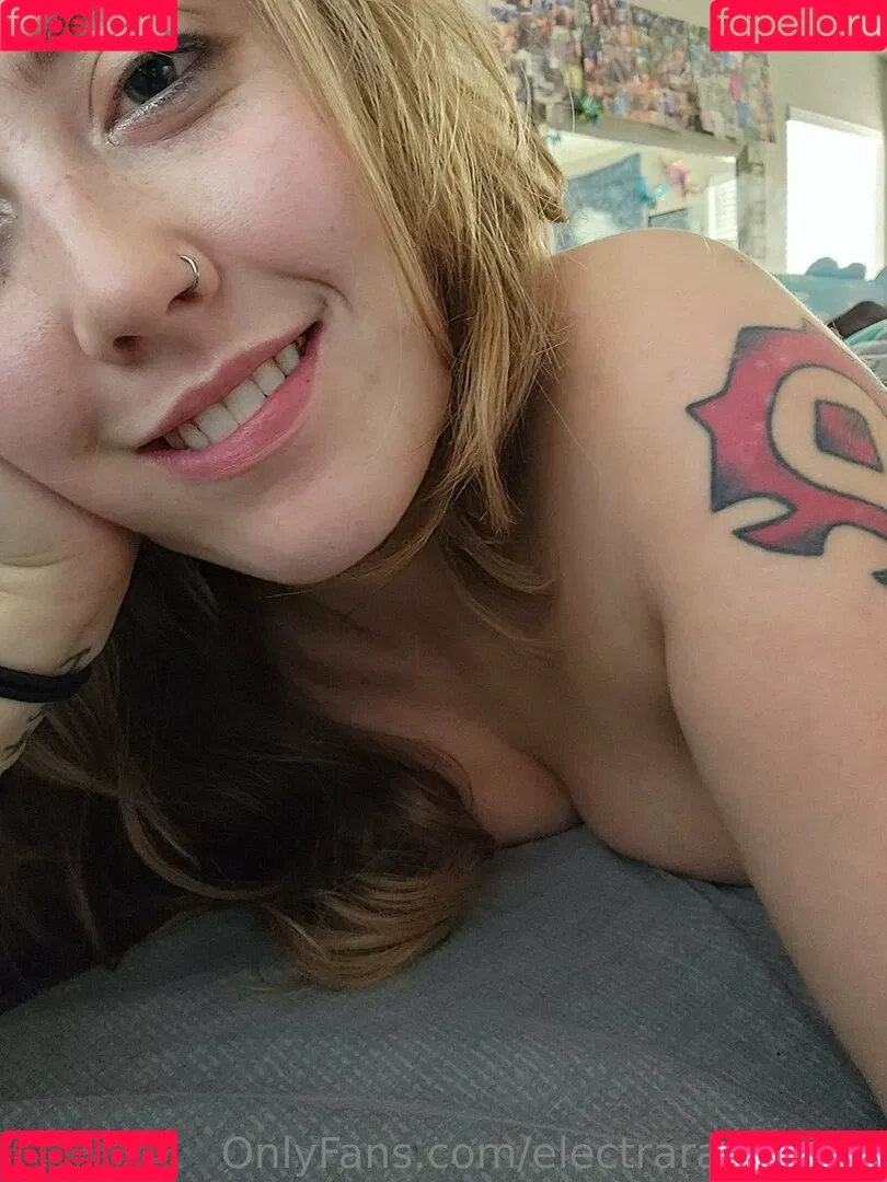 electraraynefree Onlyfans Photo Gallery 