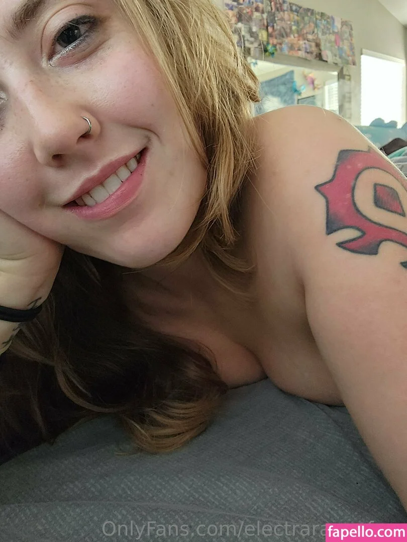 electraraynefree Onlyfans Photo Gallery 