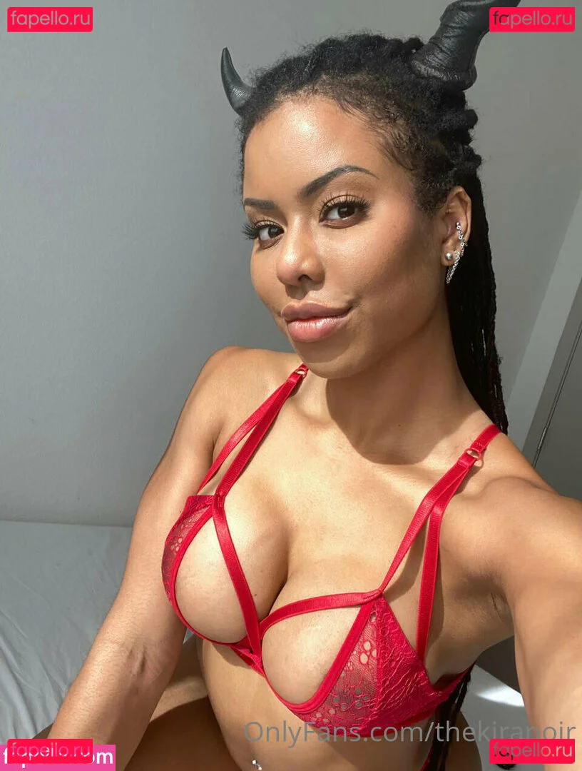 Kira Noir Onlyfans Photo Gallery 