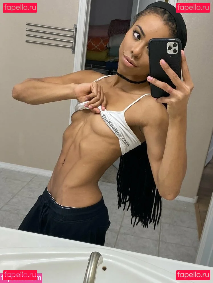 Kira Noir Onlyfans Photo Gallery 