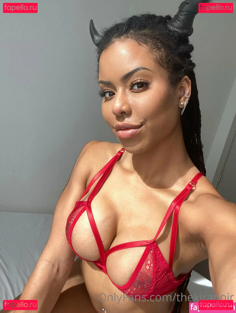Kira Noir Onlyfans Photo Gallery 