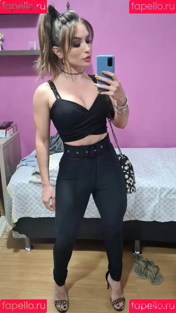 Bruna Movio Onlyfans Photo Gallery 