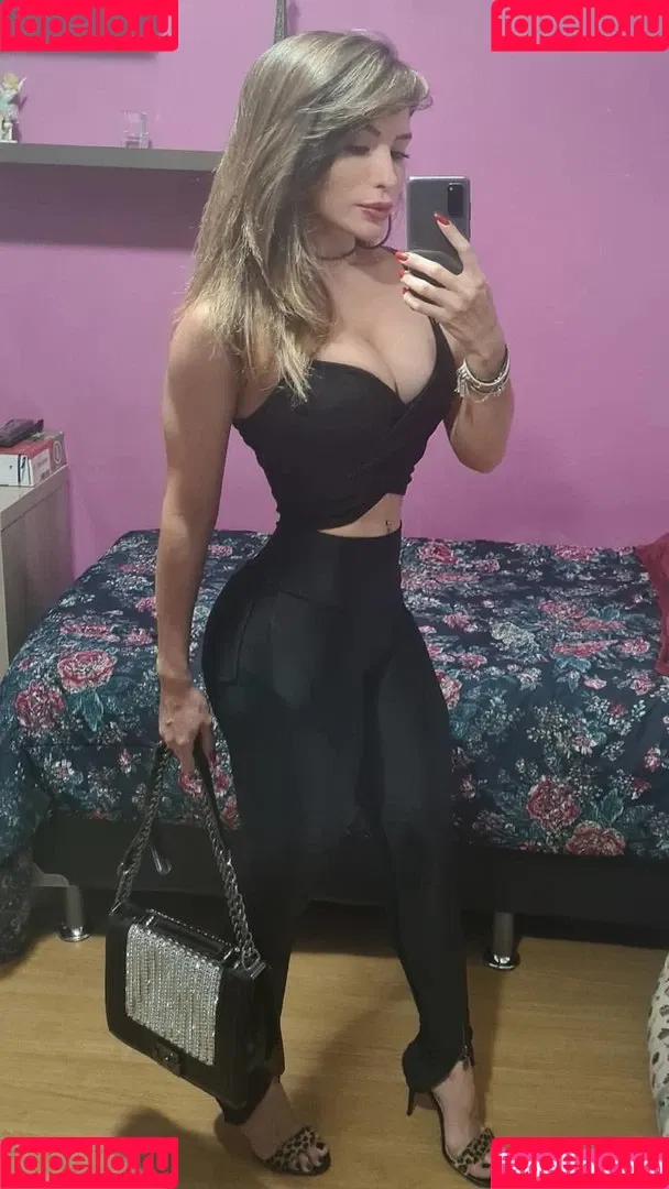 Bruna Movio Onlyfans Photo Gallery 