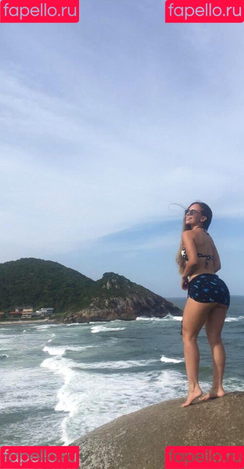 Bruna Movio Nude Onlyfans Photo 40