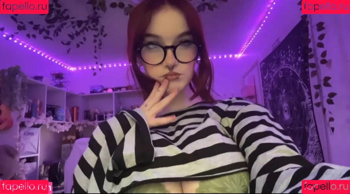 sylvieexo Onlyfans Photo Gallery 