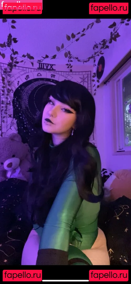 sylvieexo Onlyfans Photo Gallery 