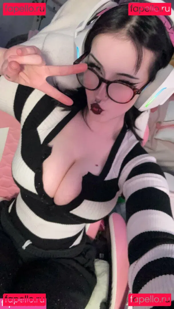 sylvieexo Onlyfans Photo Gallery 