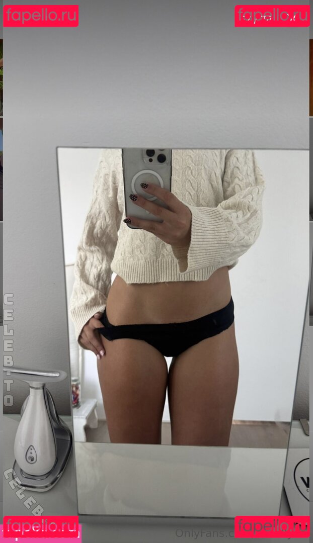 Zoe Allyse Nude Onlyfans Photo 8