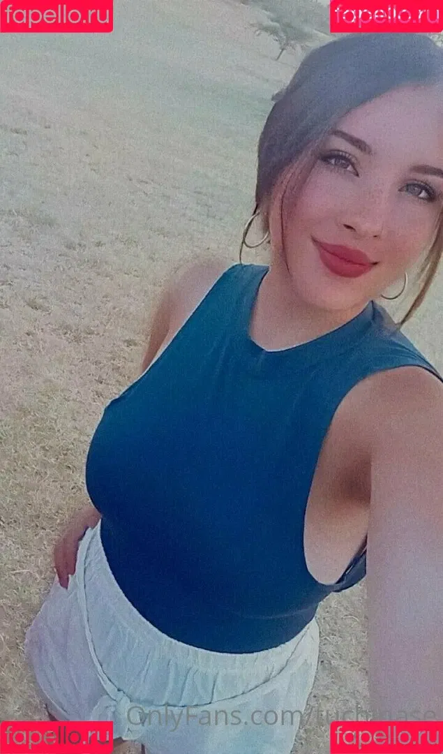 tuchinase Onlyfans Photo Gallery 