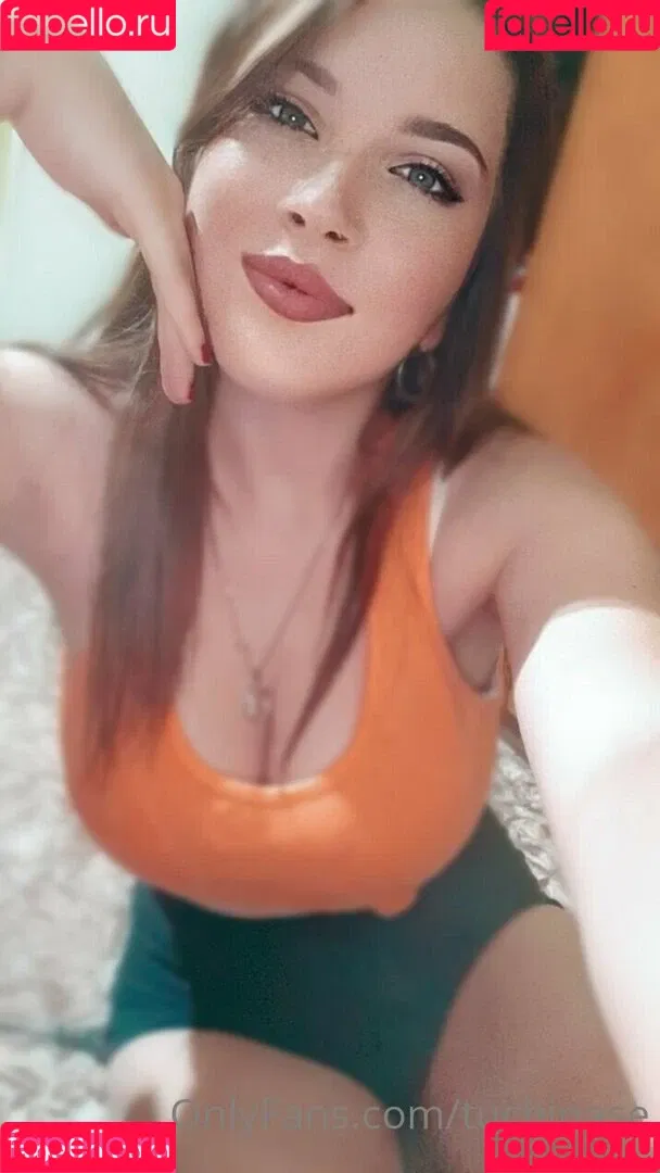 tuchinase Onlyfans Photo Gallery 