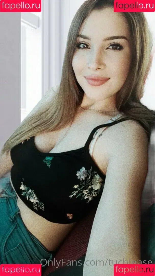 tuchinase Onlyfans Photo Gallery 