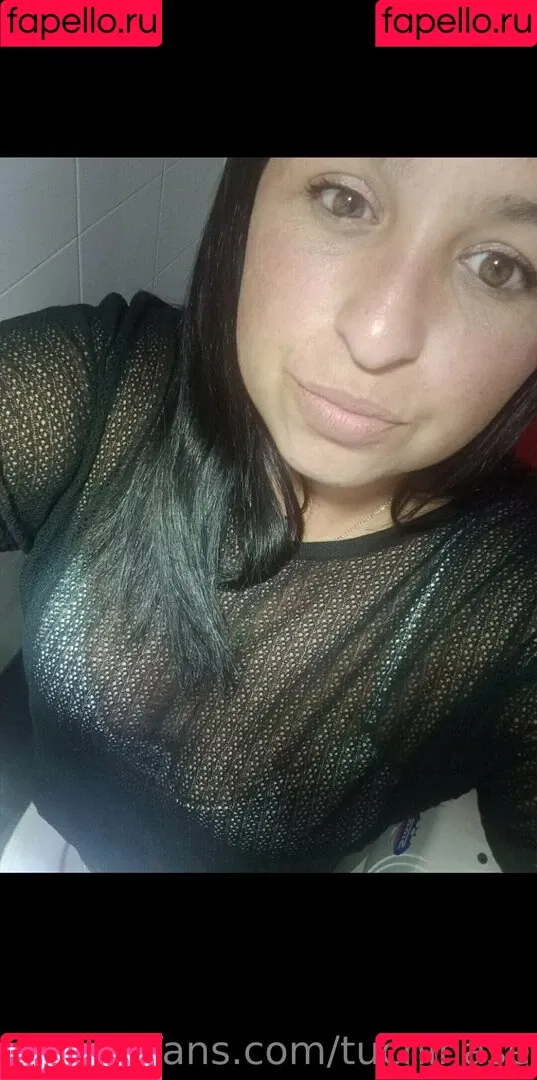 tuchinase Onlyfans Photo Gallery 