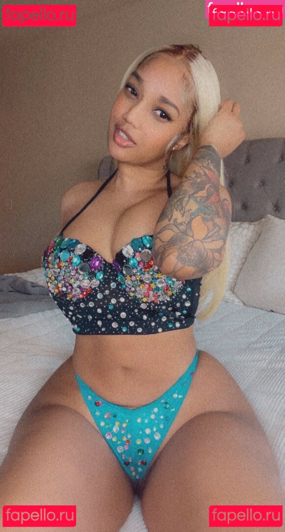 Kapri Styles Nude Onlyfans Photo 38