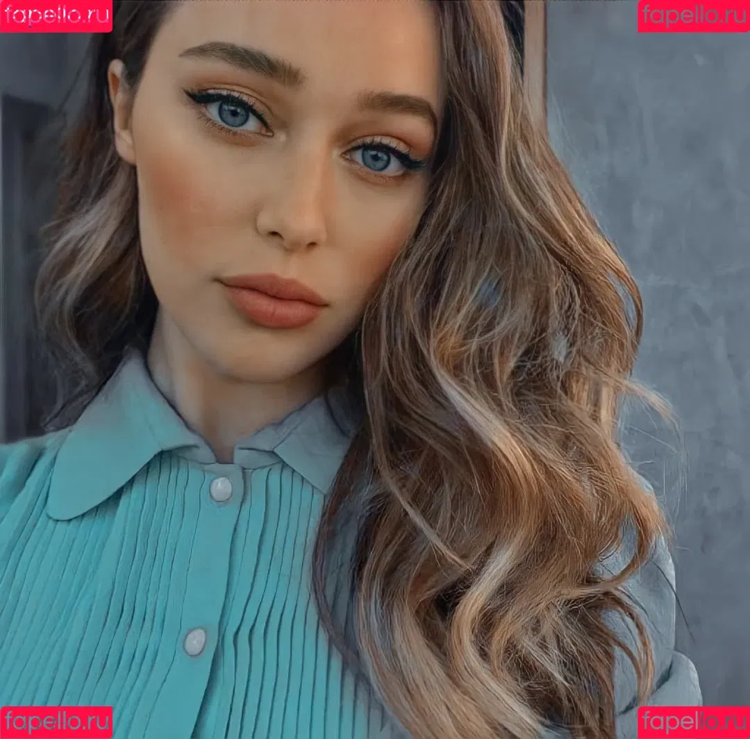 Alycia Debnam Carey Onlyfans Photo Gallery 