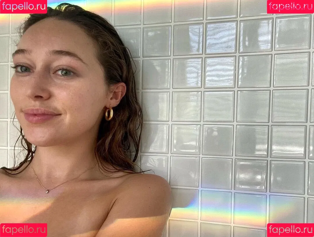 Alycia Debnam Carey Onlyfans Photo Gallery 