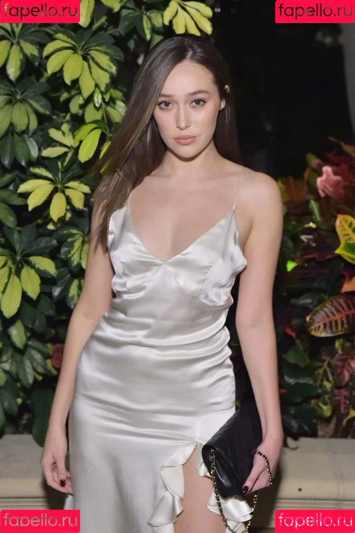 Alycia Debnam Carey Onlyfans Photo Gallery 