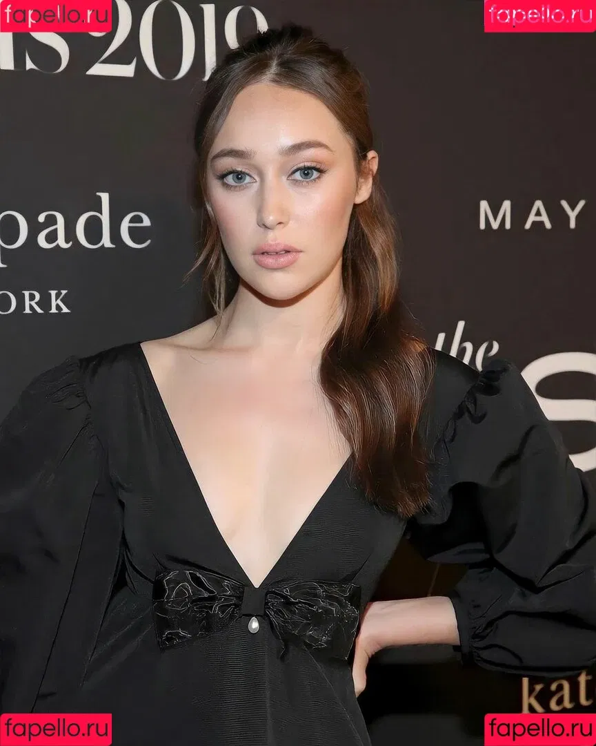 Alycia Debnam Carey Onlyfans Photo Gallery 
