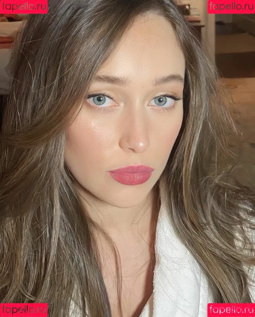 Alycia Debnam Carey Onlyfans Photo Gallery 