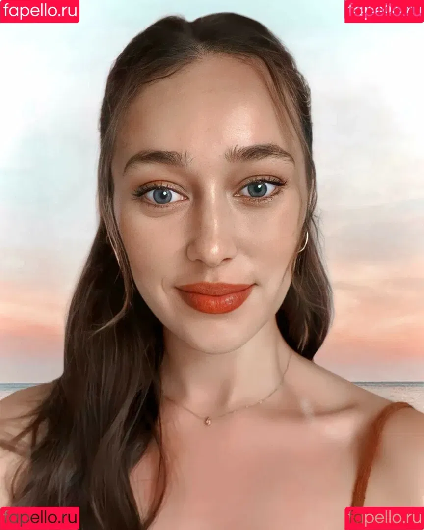Alycia Debnam Carey Onlyfans Photo Gallery 