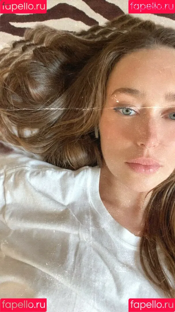 Alycia Debnam Carey Onlyfans Photo Gallery 