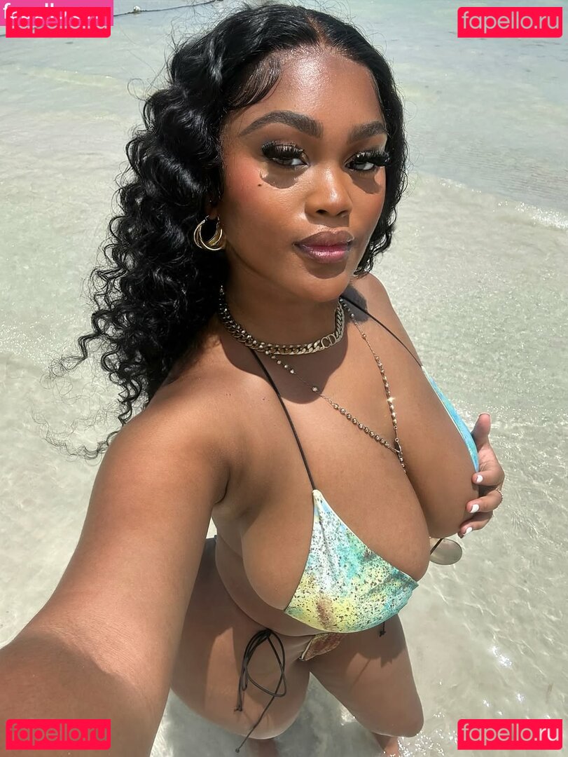 Medina Imani Nude Onlyfans Photo 8