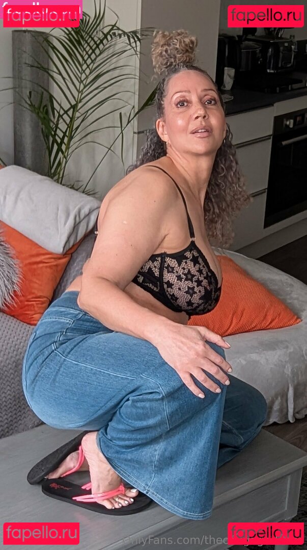 thecougagoddess Nude Onlyfans Photo 10
