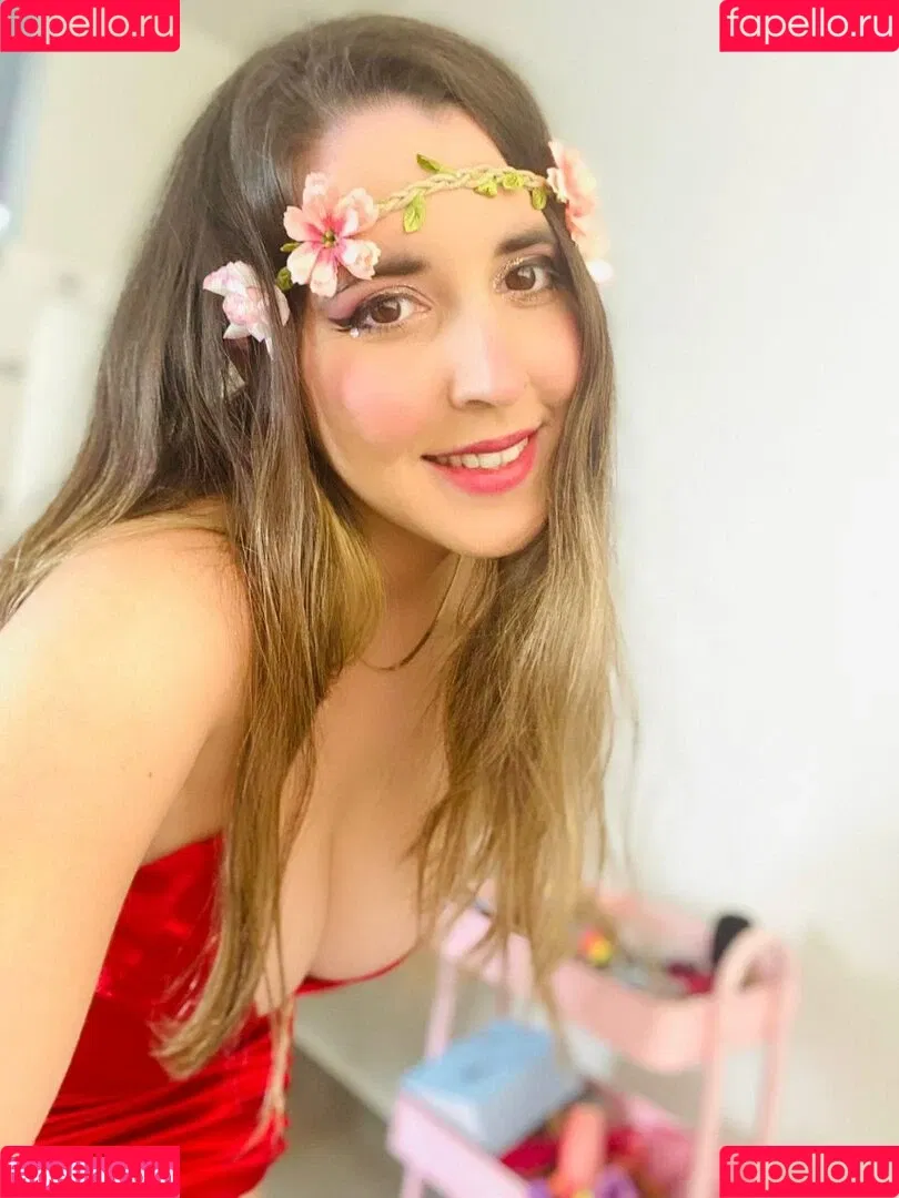 Aareni ASMR Onlyfans Photo Gallery 