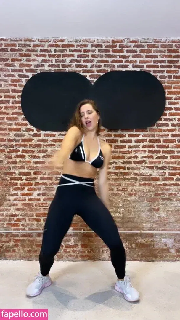 Erika Sanz Onlyfans Photo Gallery 