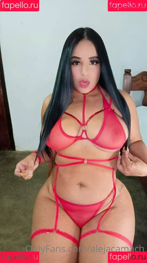 alejacamach Onlyfans Photo Gallery 