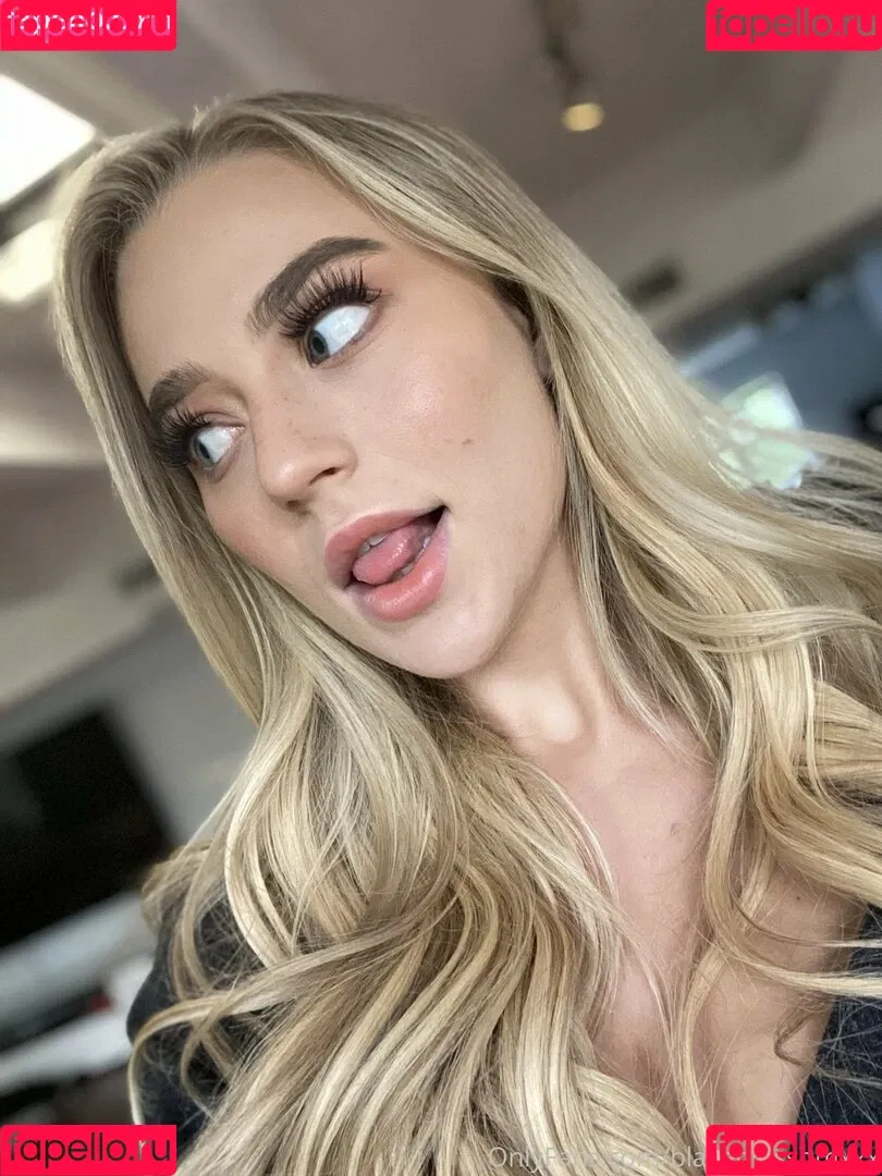 Blake Blossom Onlyfans Photo Gallery 