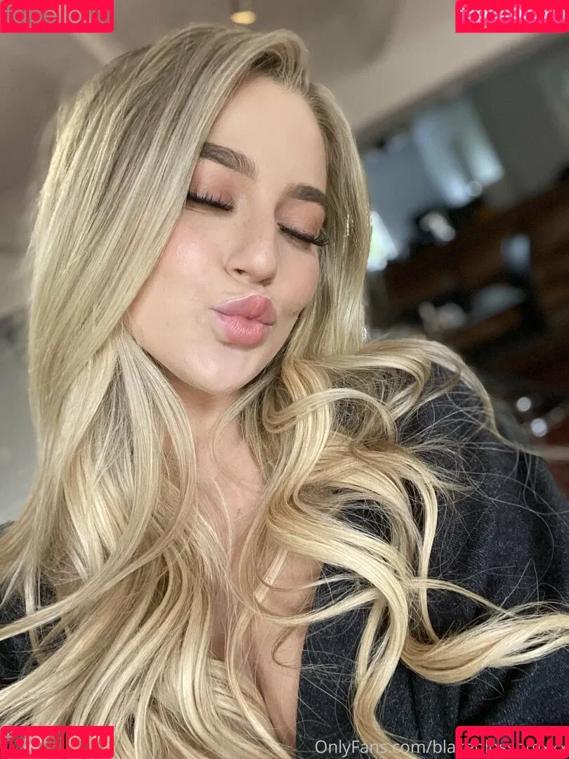 Blake Blossom Onlyfans Photo Gallery 
