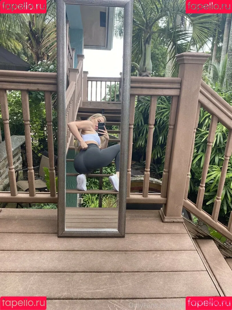 Blake Blossom Onlyfans Photo Gallery 