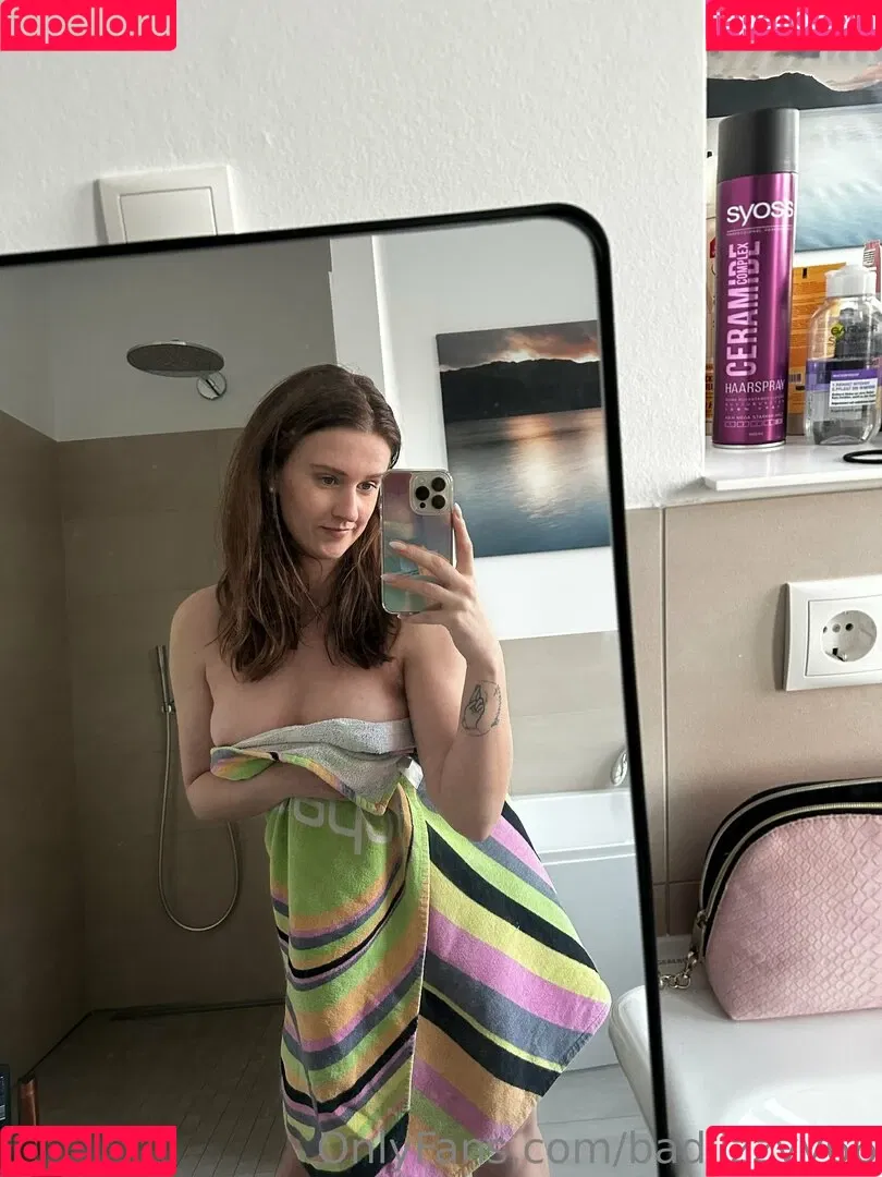 badlizzyy66 Onlyfans Photo Gallery 