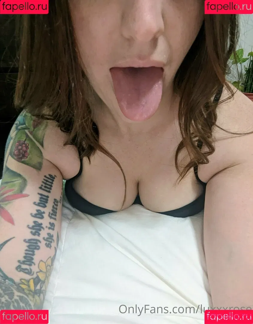 luxxxrose Onlyfans Photo Gallery 