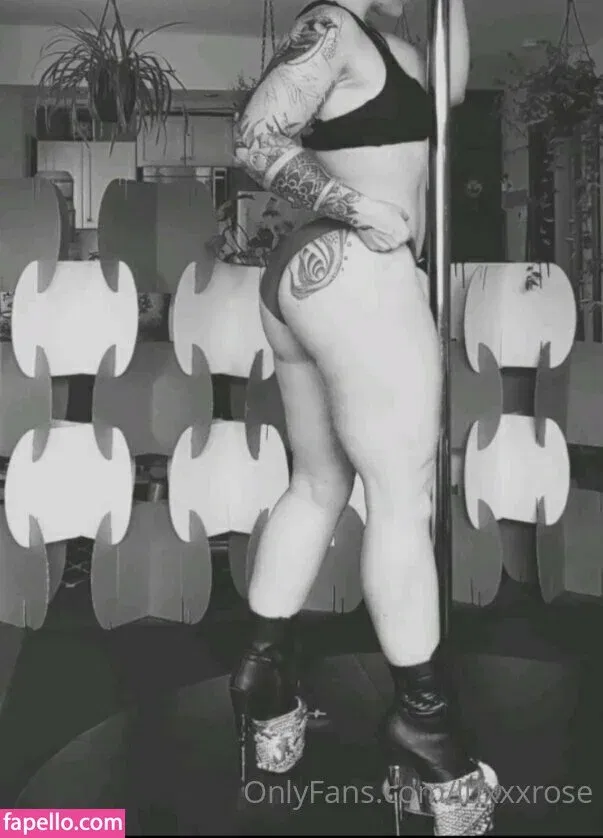 luxxxrose Onlyfans Photo Gallery 