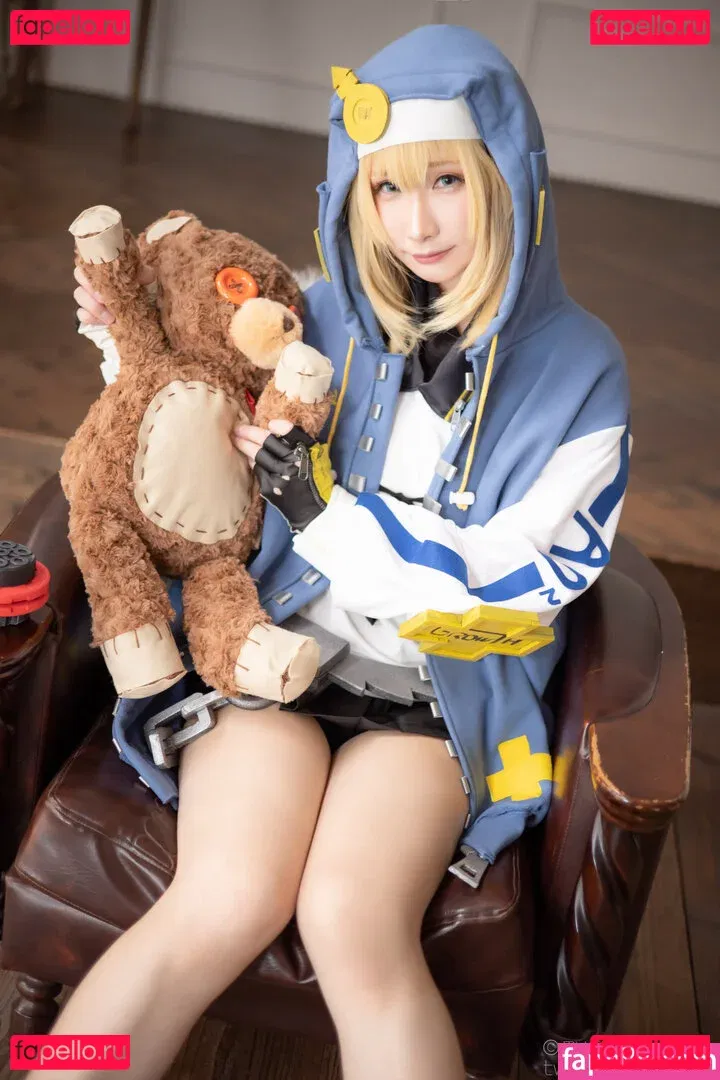 Atsuki Onlyfans Photo Gallery 