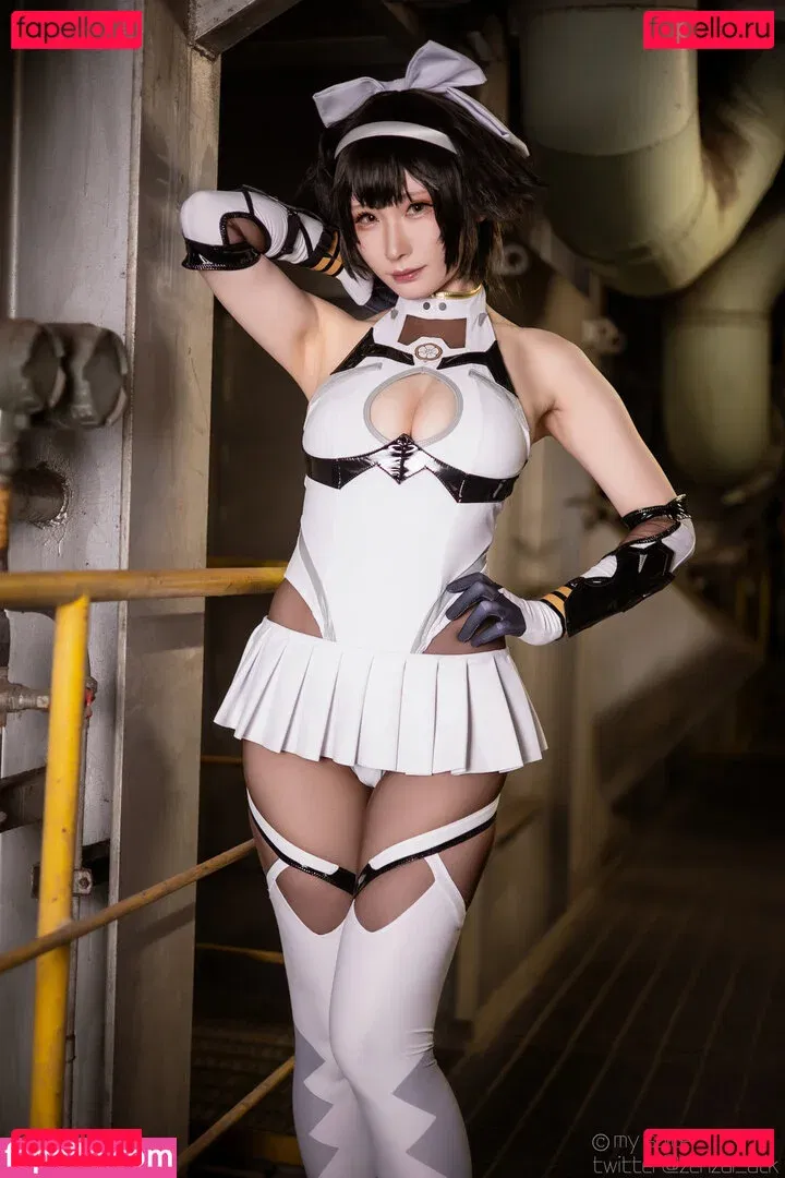 Atsuki Onlyfans Photo Gallery 