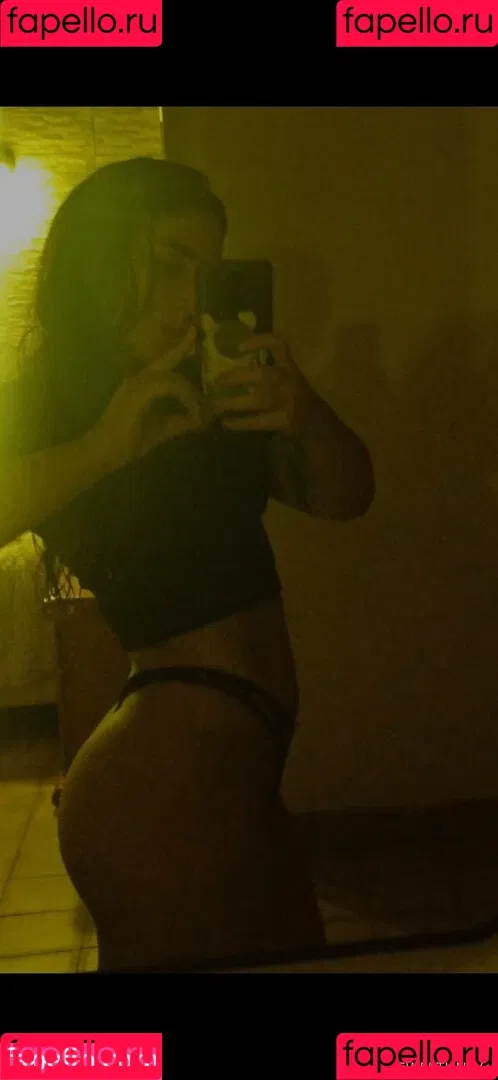 bitchpleassse Onlyfans Photo Gallery 