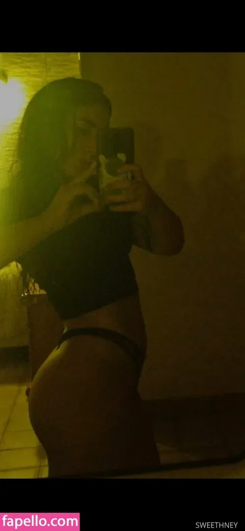 bitchpleassse Onlyfans Photo Gallery 