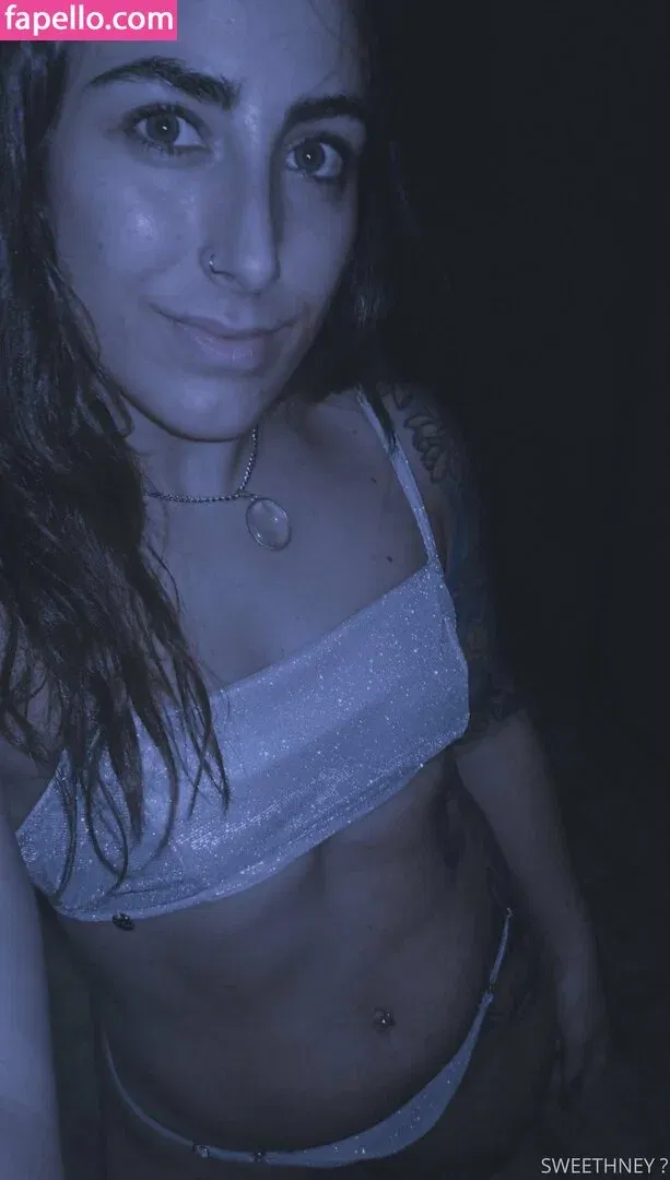 bitchpleassse Onlyfans Photo Gallery 