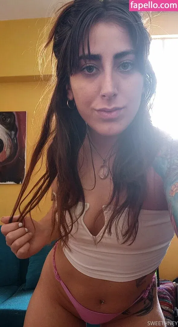 bitchpleassse Onlyfans Photo Gallery 