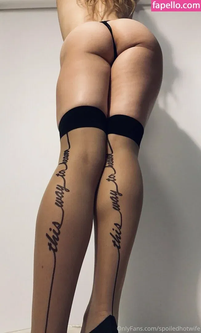 spoiledhotwife Onlyfans Photo Gallery 