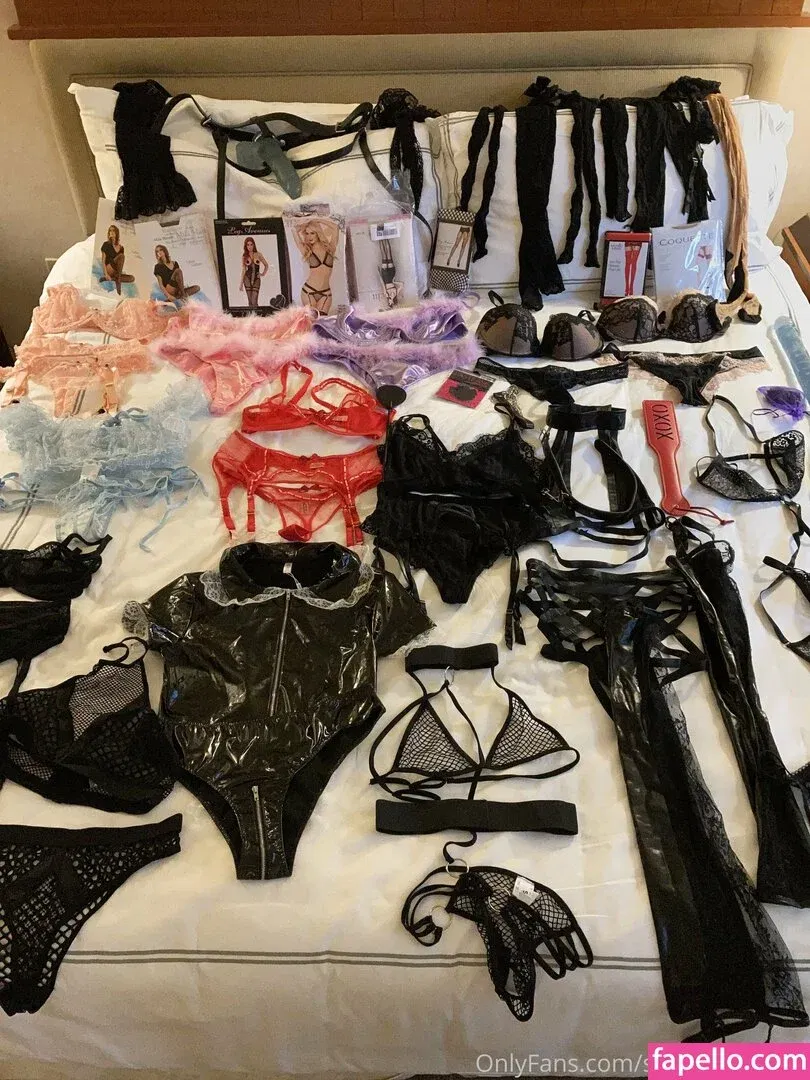 spoiledhotwife Onlyfans Photo Gallery 