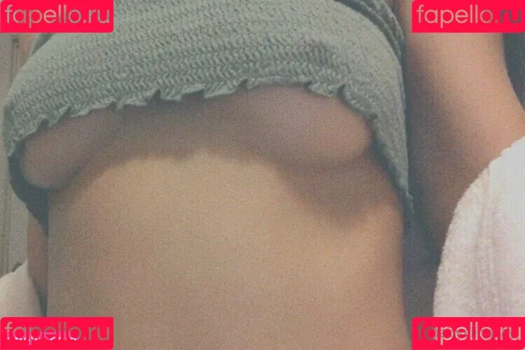 babyalinakay Onlyfans Photo Gallery 