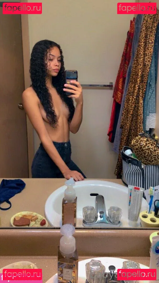 babyalinakay Onlyfans Photo Gallery 