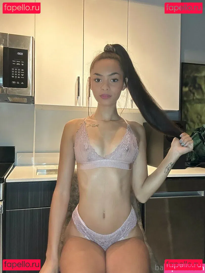 babyalinakay Onlyfans Photo Gallery 
