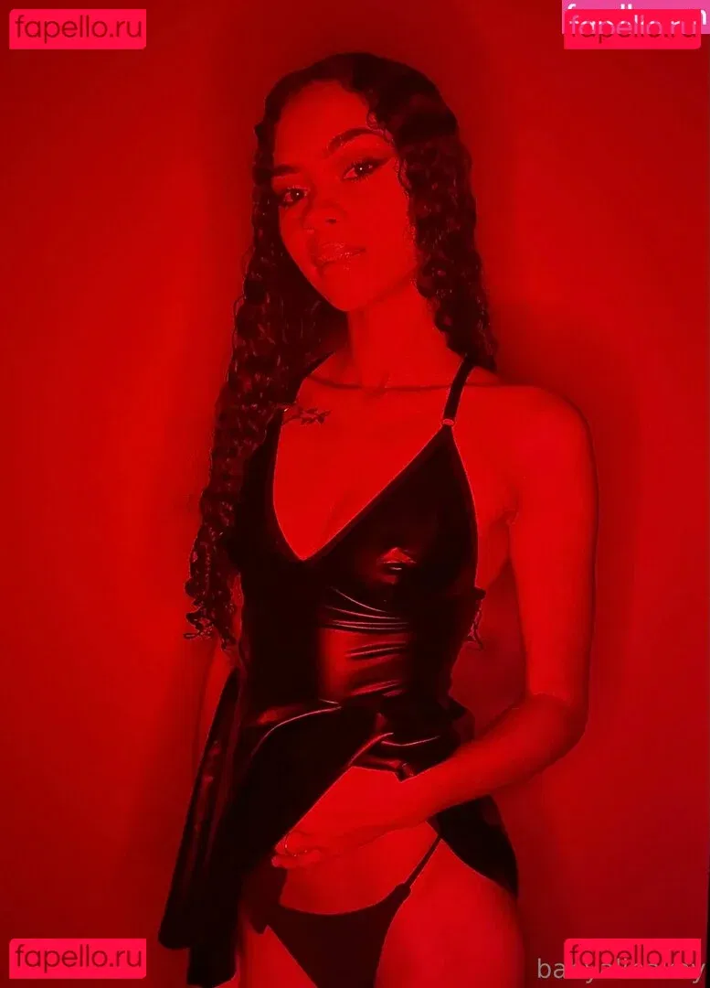 babyalinakay Onlyfans Photo Gallery 