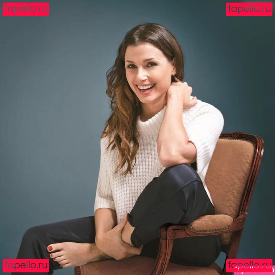 Bridget Moynahan Nude Onlyfans Photo 50