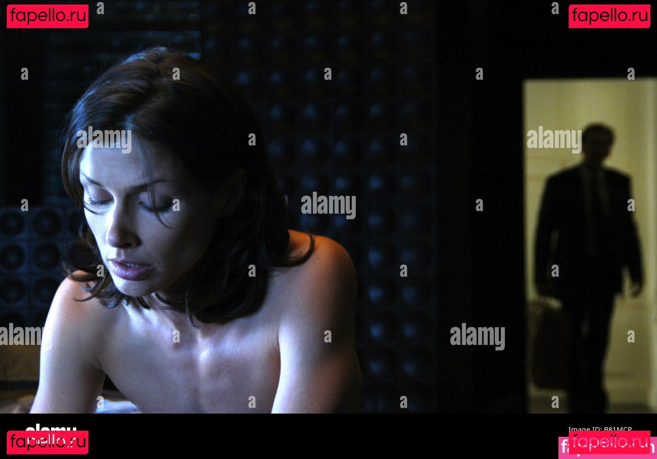 Bridget Moynahan Nude Onlyfans Photo 14