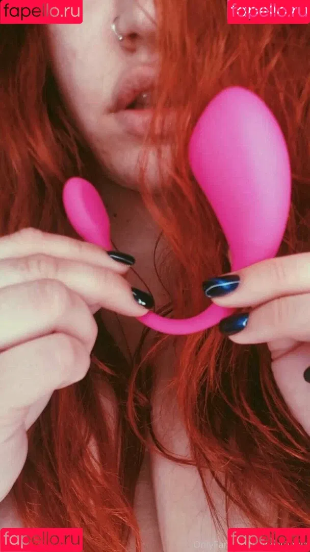girlonfire12 Onlyfans Photo Gallery 